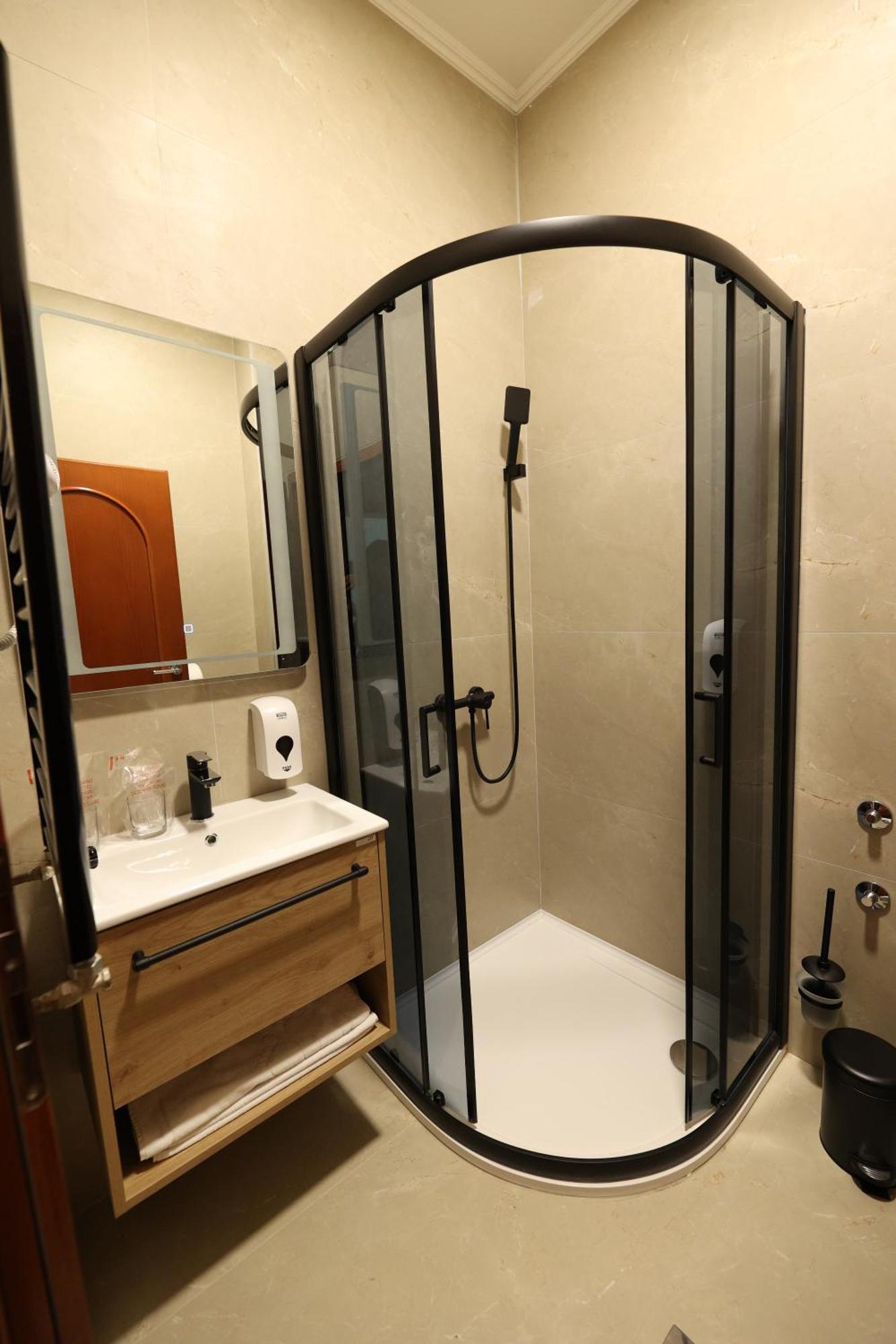 Hotel Vidovic Баня-Лука Экстерьер фото